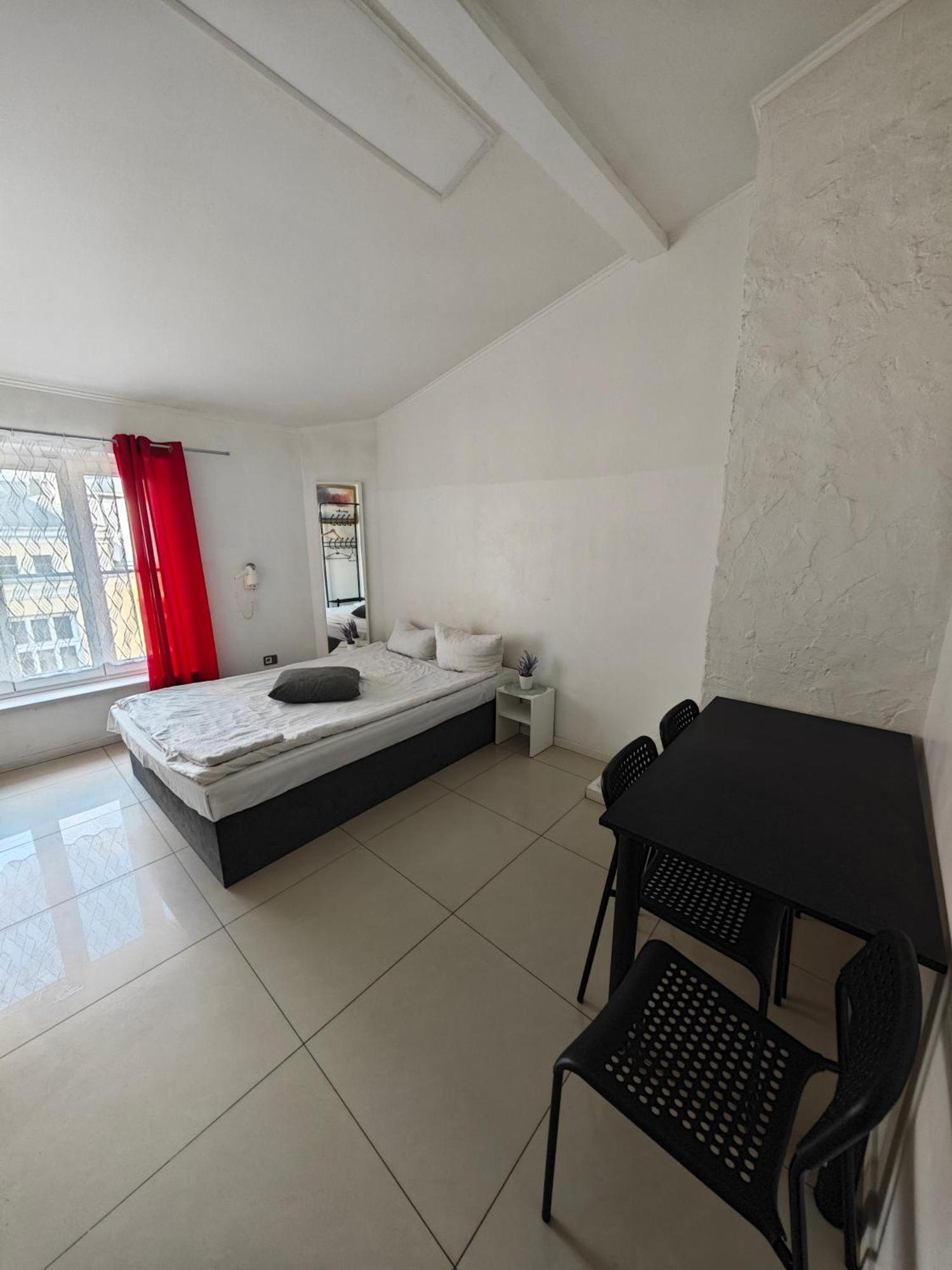 Apartamenty Wilcza - City Center Varšava Pokoj fotografie